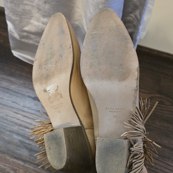 ZARA Leather Boots in Tan / Beige - Picture 4 of 7